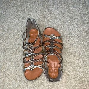 Cat & Jack Sandals size 6 in Women’s